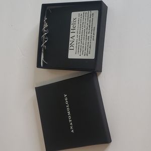 Anatomology DNA Helix Necklace NIB Science